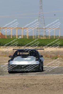 media/Apr-30-2022-CalClub SCCA (Sat) [[98b58ad398]]/Group 4/Race (Outside Grapevine)/